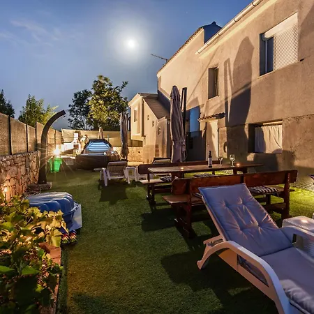 Kristijan-jelena Apartment *